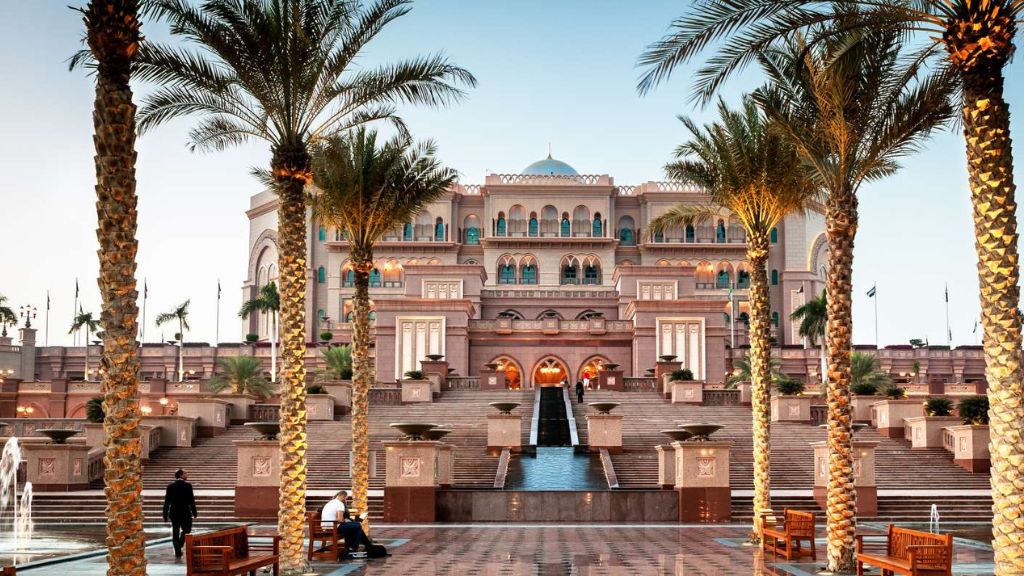 Emirates Palace nguy nga