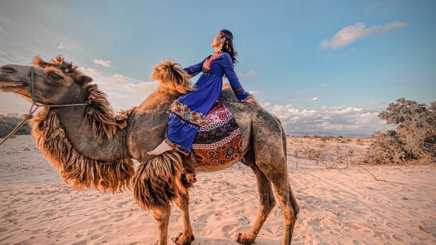 Tour Dubai Abu Dhabi 5 Ngày 4 Đêm | Khám Phá Sa Mạc Safari & Sheikh Zayed