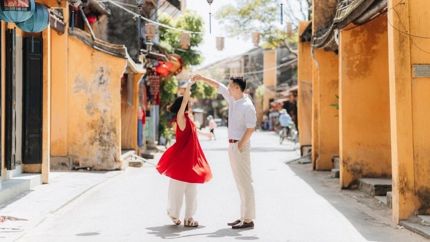 Tour Miền Trung 4 Ngày 3 Đêm TP.HCM - Đà Nẵng - Hội An - Huế - Quảng Bình | Bay Vietjet Air