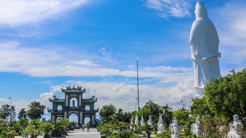 Tour Miền Trung 4 Ngày 3 Đêm TP.HCM - Đà Nẵng - Hội An - Huế - Quảng Bình | Bay Vietjet Air