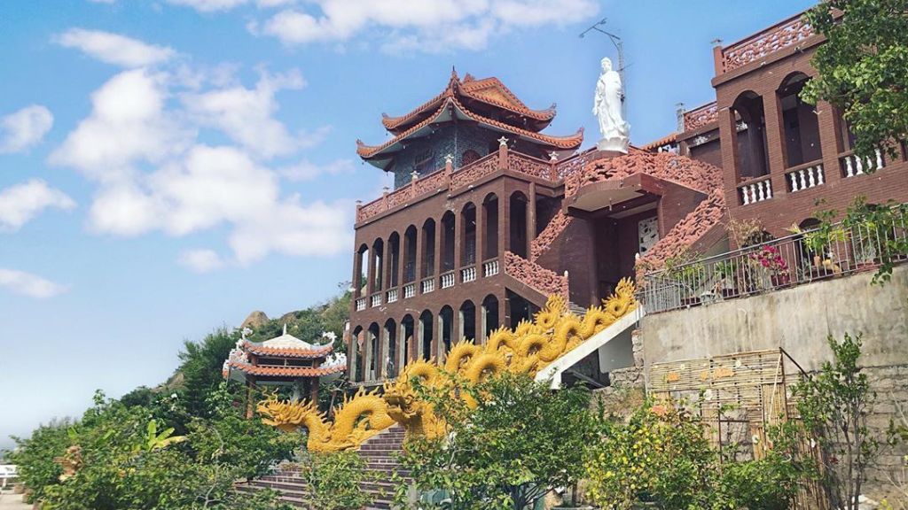 Cầu an tại Trùng Sơn Cổ Tự