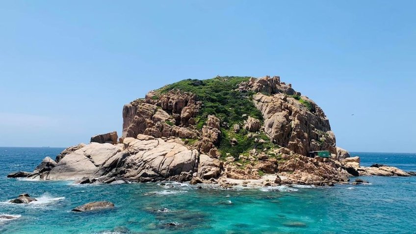 Tour Ninh Thuận 3 Ngày 2 Đêm Tết 2026 | Hang Rái - Vĩnh Hy - Tanyoli | Vietpower Travel