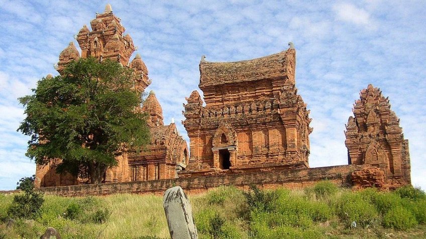 Tour Ninh Thuận 3 Ngày 2 Đêm Tết 2026 | Hang Rái - Vĩnh Hy - Tanyoli | Vietpower Travel