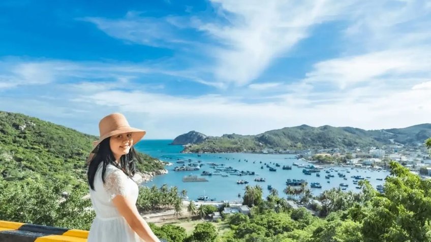 Tour Ninh Thuận 3 Ngày 2 Đêm Tết 2026 | Hang Rái - Vĩnh Hy - Tanyoli | Vietpower Travel