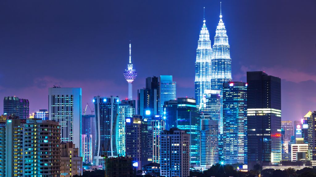 Thủ đô Kula Lumpur lung linh về đêm