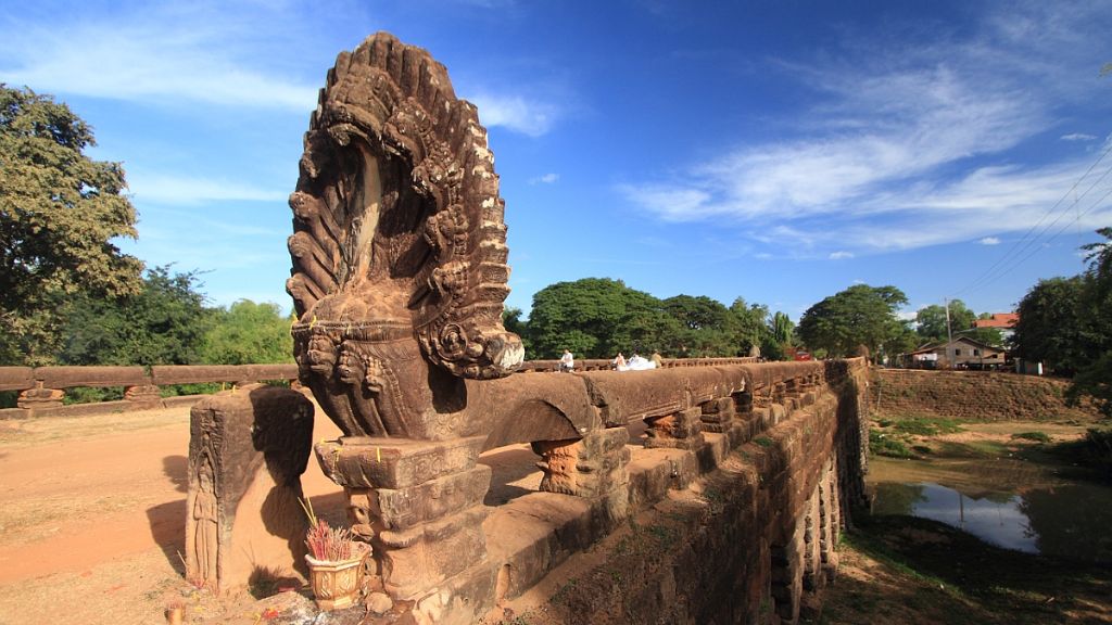 Cầu Rồng Cổ