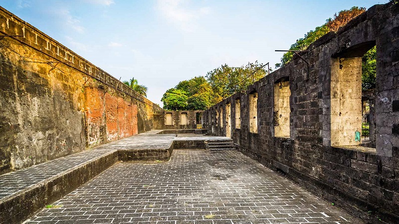 Tour Philippines 5 Ngày 4 Đêm | Khám Phá Manila - Núi Lửa Taal - Thác Pagsanjan