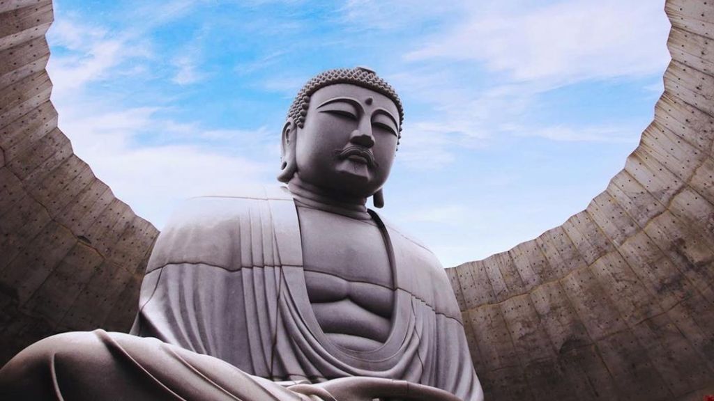 Tượng Phật Atama Daibutsu – công trình kiến trúc độc đáo nổi tiếng tại Sapporo