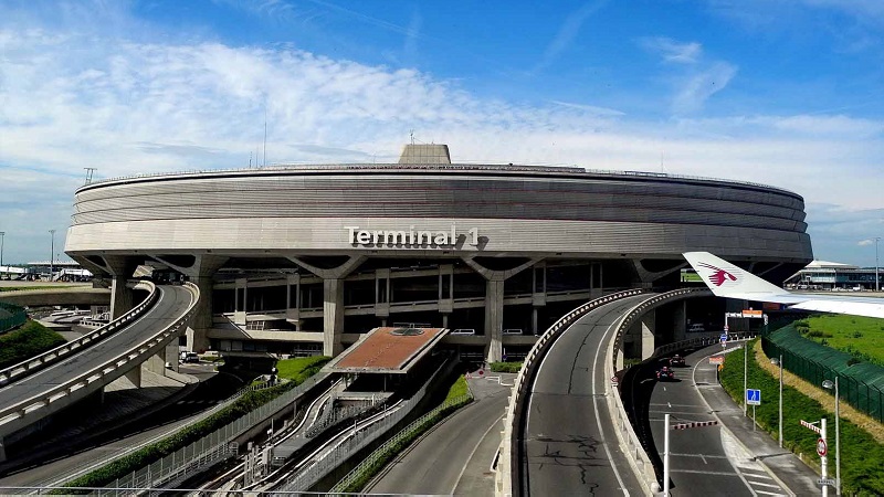 Sân bay Charles De Gaulle (Paris)