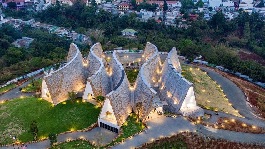 Tour Tây Nguyên 4 Ngày 3 Đêm | Hà Nội – Pleiku – Buôn Ma Thuột Mùa Hoa Cà Phê