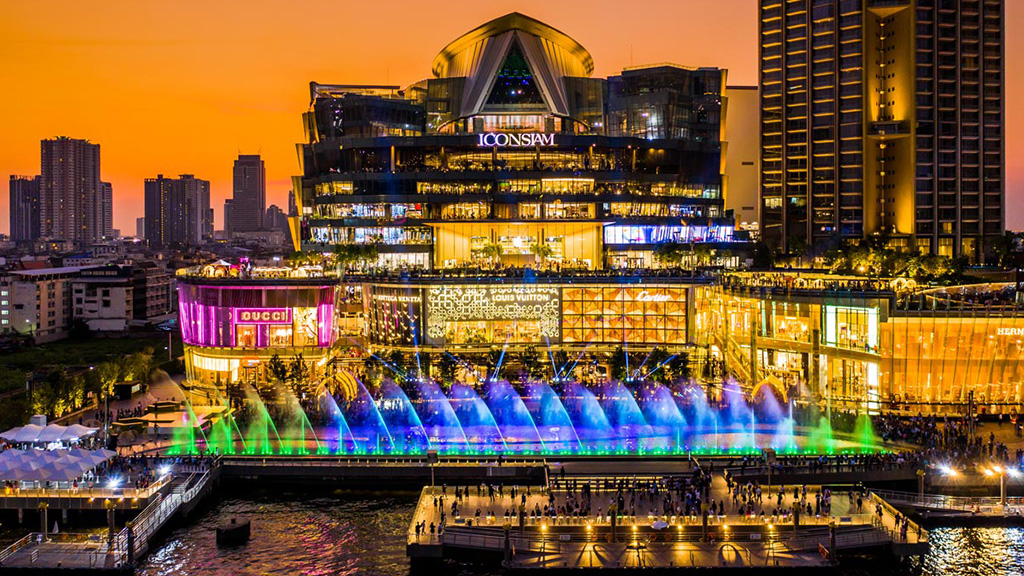 Khám phá trung tâm thương mại ICONSIAM sầm uất