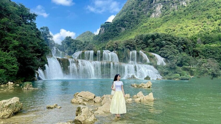 Tour Cao Bằng 3 ngày 2 đêm:: Ba Bể - Thác Bản Giốc - Động Ngườm Ngao