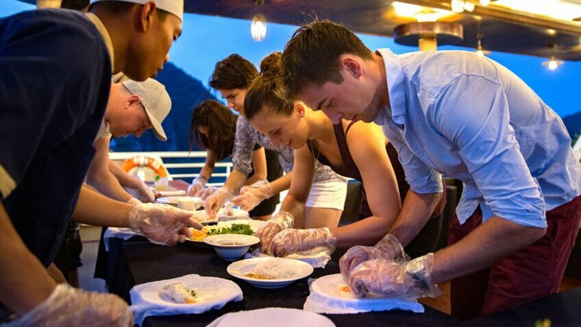 Tour Cát Bà 3N2Đ: Khám Phá Thiên Đường Bí Mật