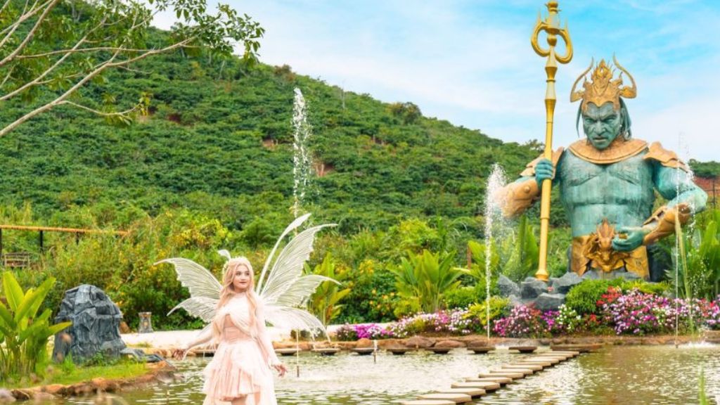 Check in độc đáo tại thung lũng các vị thần