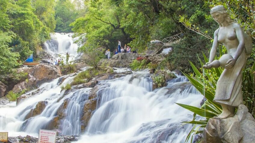 Tour Đà Lạt săn mây 3N3Đ: Đồi chè - KDL Langbiang giao lưu cồng chiêng - Dapa Hill