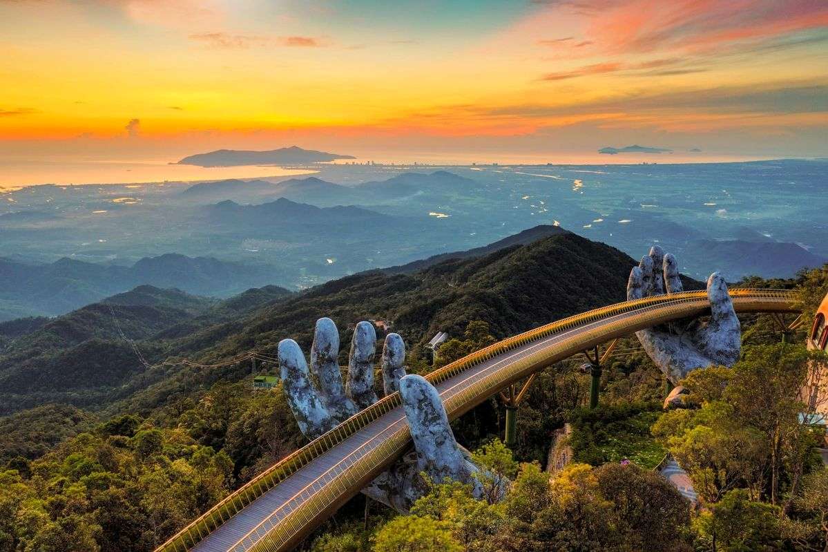 Tour Đà Nẵng Hội An Huế 5 Ngày 4 Đêm | Khám Phá Động Thiên Đường