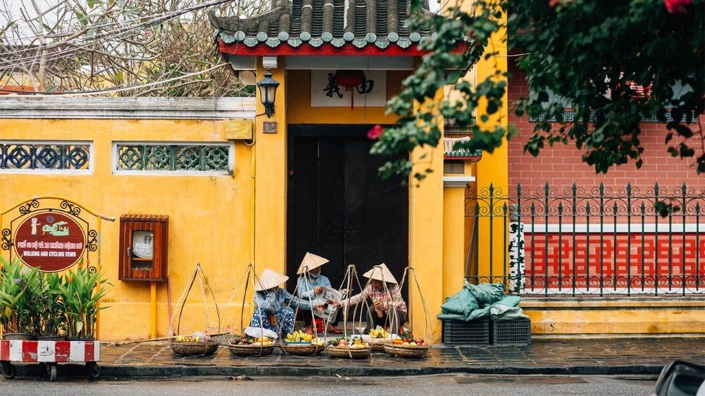 Những bức tường vàng đặc trưng ở Hội An