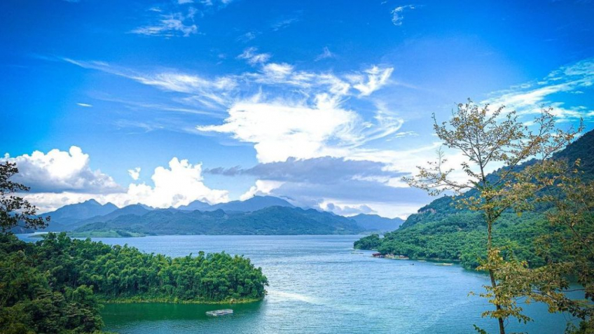 Tour đoàn Hà Nội – Ba Khan – Mai Châu 2 ngày 1 đêm | Team Building & Gala Dinner
