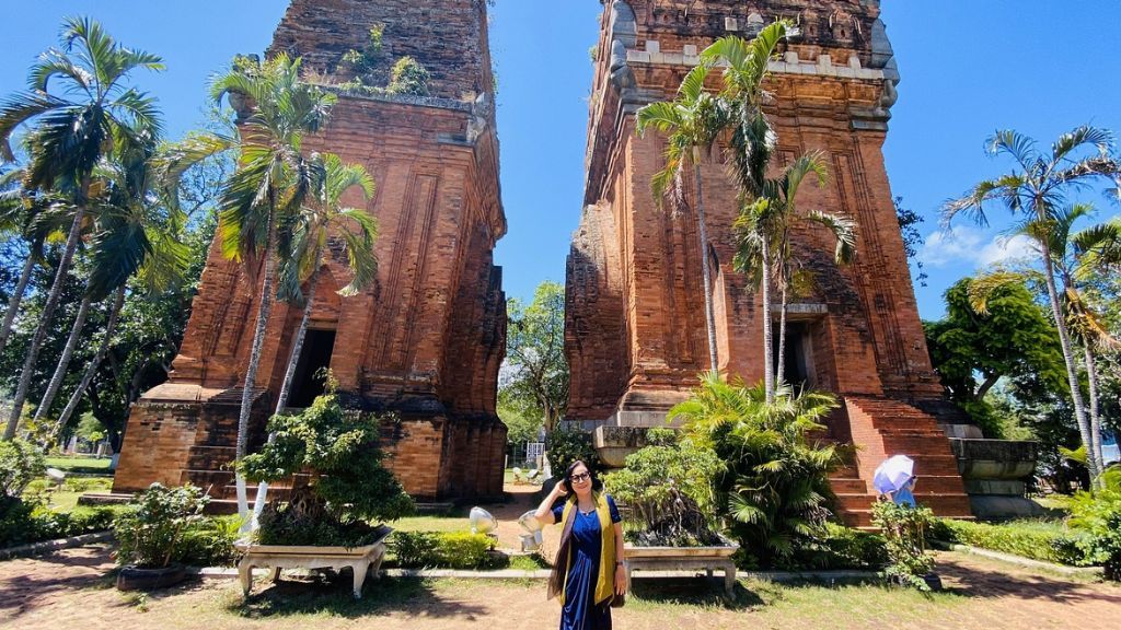 Check in tại Tháp Đôi