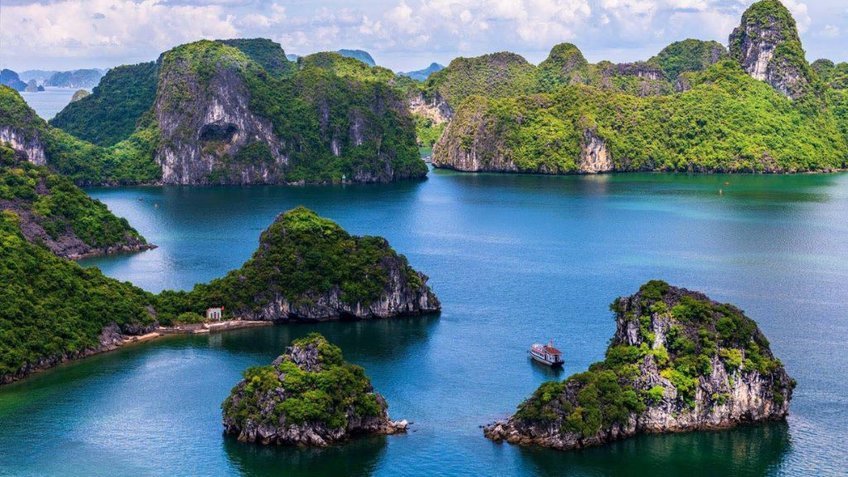 Tour du lịch Hạ Long 1 ngày: Sửng Sốt -Titop - Hang Luồn
