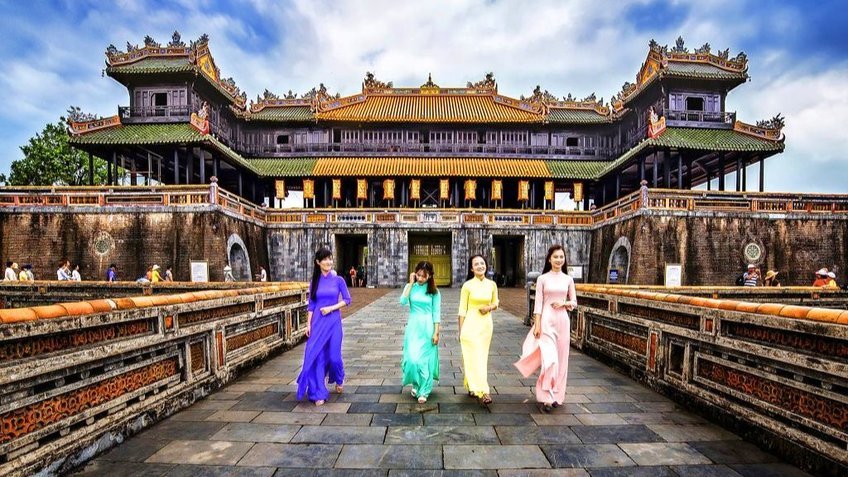 Tour Đà Nẵng Hội An Huế 5 Ngày 4 Đêm | Khám Phá Động Thiên Đường