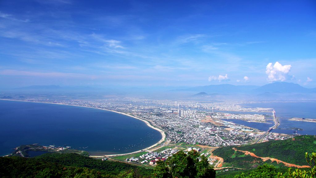Toàn cảnh bán đảo Sơn Trà