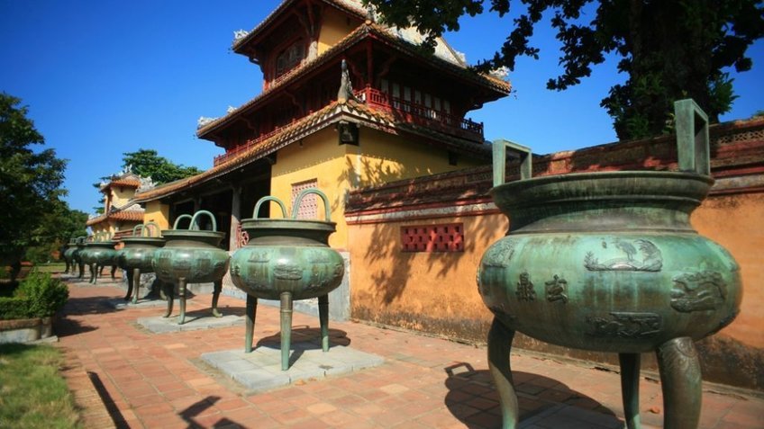 Tour du lịch Huế - Bãi biển Lăng Cô 4N3Đ