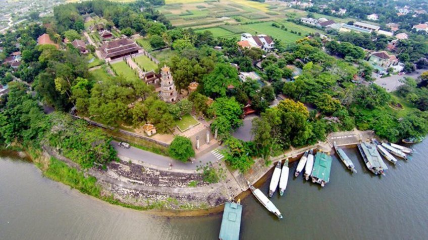 Tour du lịch Huế - Bãi biển Lăng Cô 4N3Đ