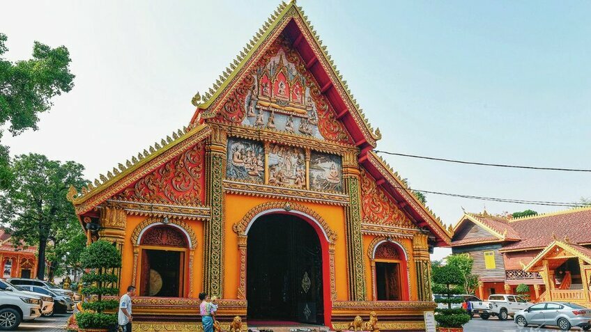 Tour Lào 5 Ngày 4 Đêm | TP.HCM – Viêng Chăn – Vang Viêng – Luang Prabang | Vietpower Travel