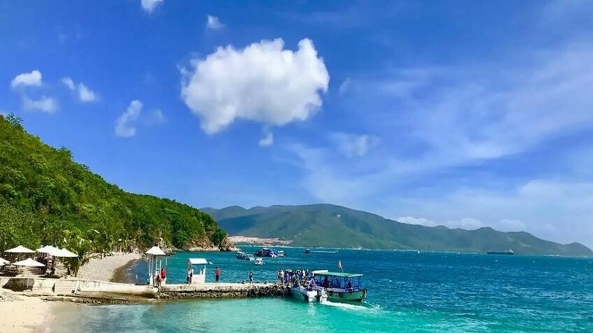 Tour Hà Nội – Nha Trang – Đà Lạt 5 Ngày 4 Đêm | Nghỉ Dưỡng Biển Xanh & Thành Phố Ngàn Hoa