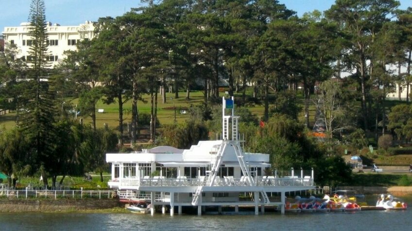 Tour Hà Nội – Nha Trang – Đà Lạt 5 Ngày 4 Đêm | Nghỉ Dưỡng Biển Xanh & Thành Phố Ngàn Hoa