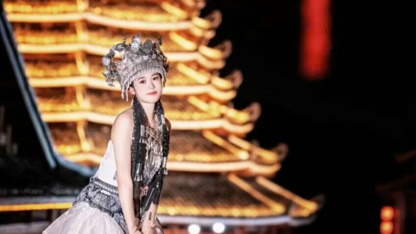 Tour Hữu Nghị Quan - Nam Ninh - Thanh Tú Sơn - Thái Bình Cổ Trấn - Tương Tư Cổ Trấn 3N2Đ