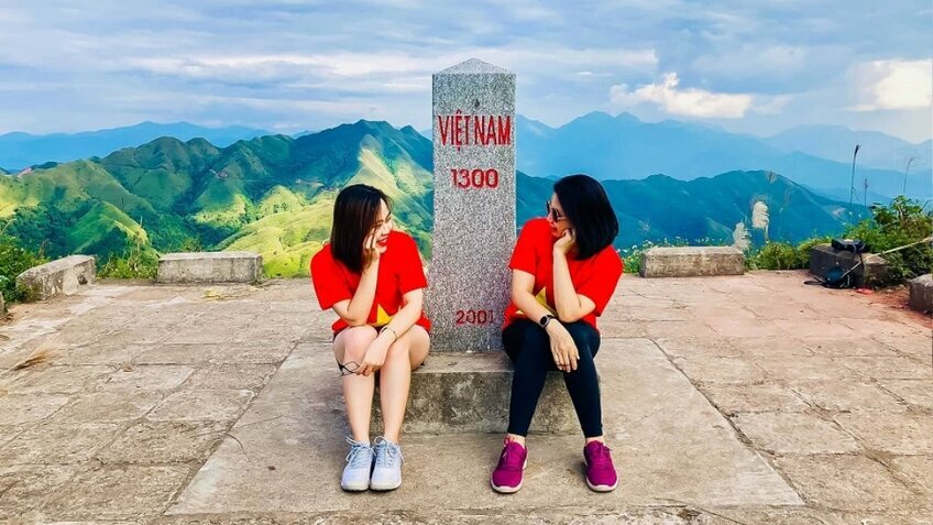 Tour khám phá Hồ Chí Minh - Bình Liêu 4N3Đ