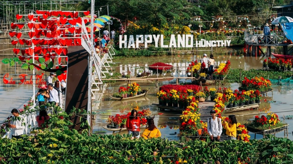 n Khu du lịch Happy Land Hùng Thy điểm đến đáng trải nghiệm trong tour tứ tỉnh miền Tây