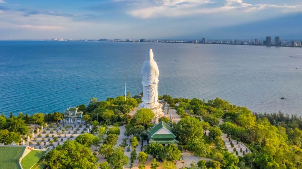 Thăm chùa Linh Ứng bán đảo Sơn Trà linh thiêng