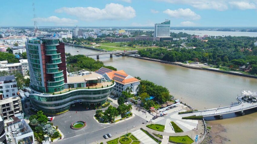 Tour Lục Tỉnh Miền Tây 5N4Đ: Khởi Hành Từ Hà Nội