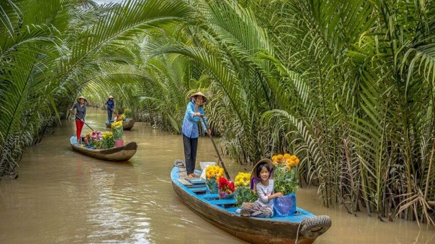 Tour Lục Tỉnh Miền Tây 5N4Đ: Khởi Hành Từ Hà Nội