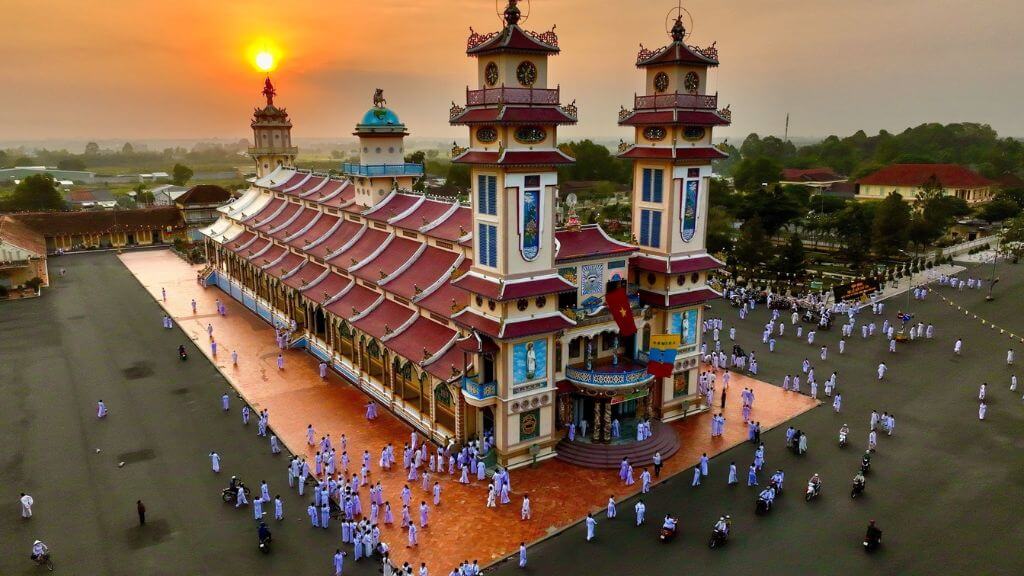 Tòa Thánh Cao Đài Tây Ninh – công trình tôn giáo độc đáo