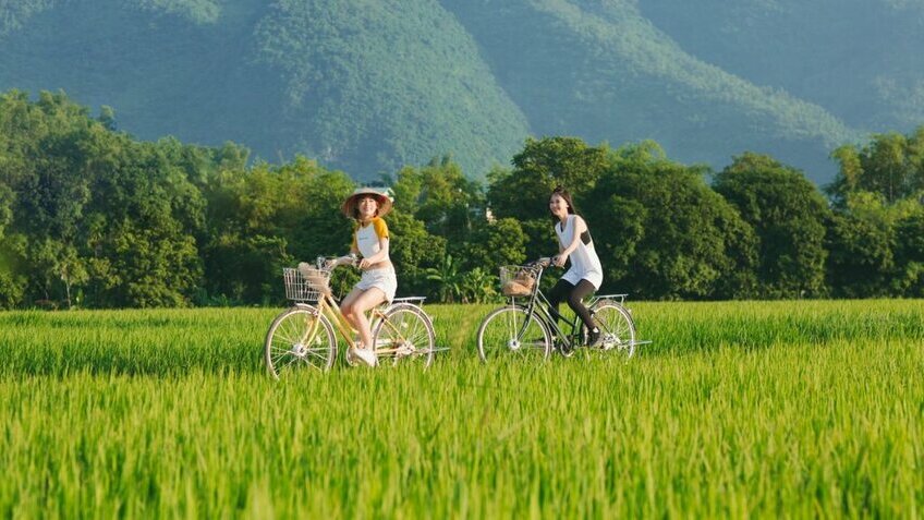 Tour Mai Châu Mộc Châu Cầu Kính Bạch Long 2 Ngày 1 Đêm | Khám Phá Tây Bắc Cùng Vietpower