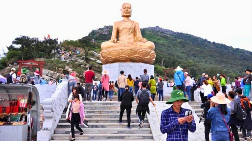 Tour Miền Bắc: Ninh Bình - Hạ Long - Yên Tử 3N2Đ