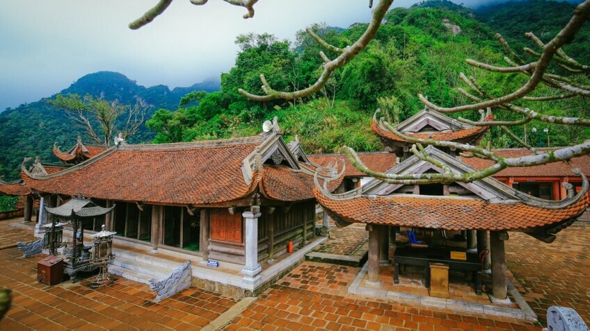 Tour Miền Bắc: Ninh Bình - Hạ Long - Yên Tử 3N2Đ