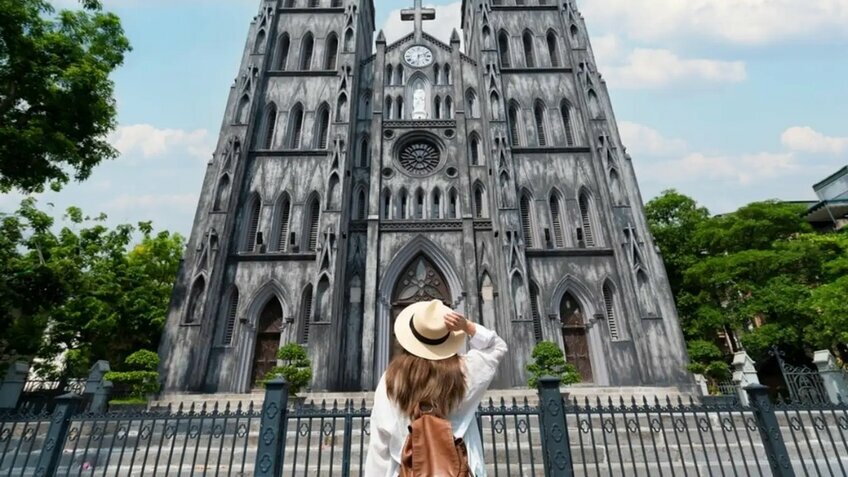 Tour Miền Bắc: Ninh Bình - Hạ Long - Yên Tử 3N2Đ