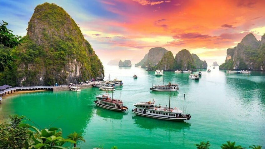 Tour Miền Bắc: Ninh Bình - Hạ Long - Yên Tử 3N2Đ