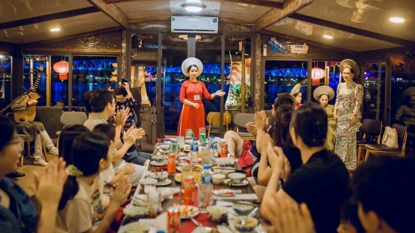 Tour Miền Trung: Huế – Đà Nẵng – Hội An 4N3Đ Từ Hà Nội| Bay Vietnam Airlines