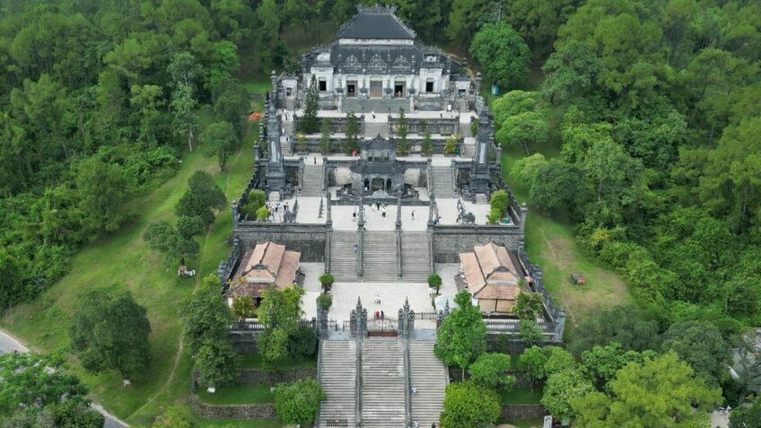 Tour Miền Trung: Huế – Đà Nẵng – Hội An 4N3Đ Từ Hà Nội| Bay Vietnam Airlines
