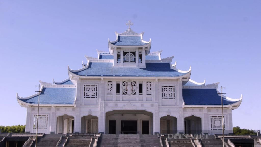 Đoàn viếng Thánh địa La Vang