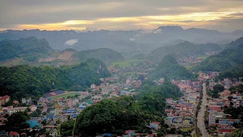 Tour Mộc Châu 2N1Đ: Khám Phá Cao Nguyên Xanh