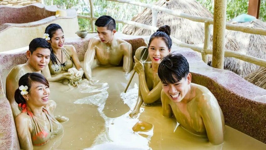 Tour Nha Trang 2N1Đ: Vịnh Nha Trang - City Tour - Trải nghiệm tắm bùn (Đón sân bay)