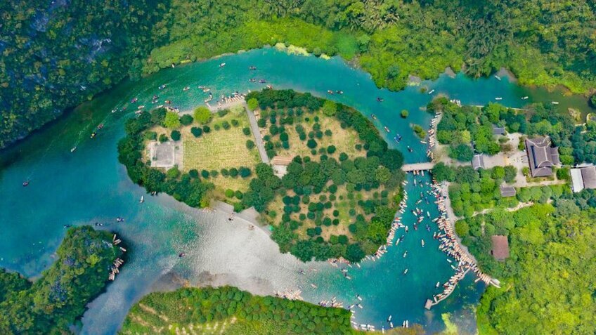 Tour Ninh Bình Tết 2026: Bái Đính - Tràng An - Hang Múa 1N