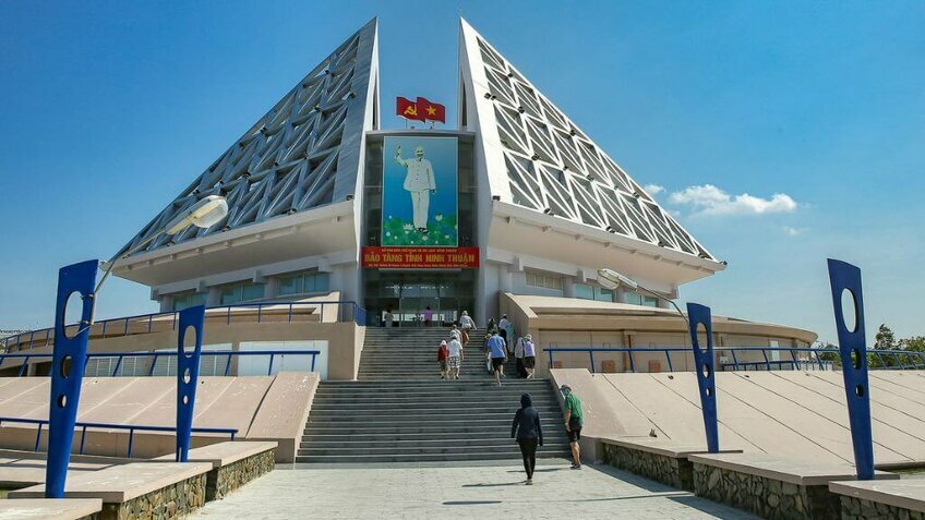 Tour Ninh Thuận 3N3Đ: Ninh Chữ - Vịnh Vĩnh Hy